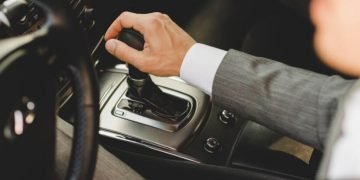 6 Efficient Methods to Fix Your Auto Transmission Issues