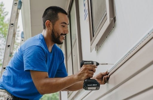 How Siding Installation Services Can Transform the Look of Your Home